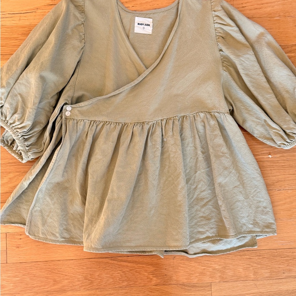 Rudy Jude Wrap Day Blouse in Celery